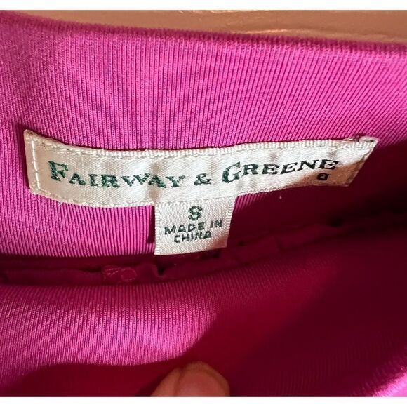 Fairway and Greene Golf Skort, Size Small.  Built in Shorts. Excellent Condition - Picture 3 of 5